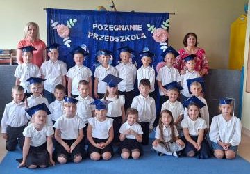 🎓✨ Zakończenie roku przedszkolnego w grupie „Starszaki” (5- i 6-latki) ✨🎓